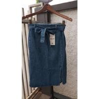 ราคา กระโปรงแบรนด์ GU Preloved (21313121477)