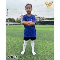 ราคา ถุงเท้าฟุตบอล เด็ก ยาวถึงหัวเข่า Victory Junior Calf Cramp Socks / 9 สี (44550985606)