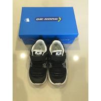 ราคา รองเท้าเด็กชาย dr.kong *มือสอง* size us9 (3364008442)