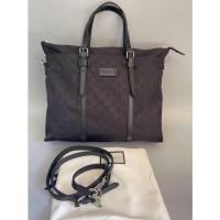ราคา สินค้าพร้อมส่ง NewGucci Nylon GG Tote มีซิปบน สายยาวถอดได้ค่ะ ขนาด 15 x 11 x 6 นิ้ว สวย เรียบ หรู ราคาดีมากก (18943324105)