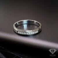 ราคา Eternity band diamonds ring แหวนเพชรแถวทรงปลอกมีด (22047656379)