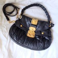 ราคา กระเป๋า Miu Miu Coffer Matelasse Black Leather (20824619751)
