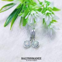 ราคา L6406 ต่างหูโอปอลแท้ ( Natural Opal ) แบบอิงลิชล็อค ตัวเรือนเงินแท้ 925 ชุบทองคำขาว (25175892328)