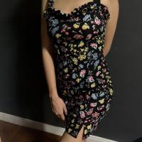 ราคา เดรส H&M แท้ 100% ลายดอก ✨✨ (มือสอง) (9733113731)