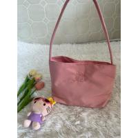 ราคา กระเป๋าคิตตี้สีชมพูพาสเทล แถมพวงกุญแจคิตตี้ลายลิขสิทธิ์ เหมาะสำหรับสาวหวาน (57202219398)