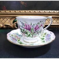 ราคา ใหม่ชุดชา Royal Albert Woodland welcom ชุดนี้จานรองกับชุดชาไม่ตรงชุดกันนะคะแต่สีแมทไกล้เคียง สภาพใหม่ทองสวยวิ้ง (29569667500)