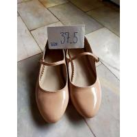 ราคา คัชชูส้นเตี้ยหนังแก้ว (6047069781)