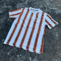 ราคา เสื้อยืดมือสอง l GUESS Vtg (25086857066)