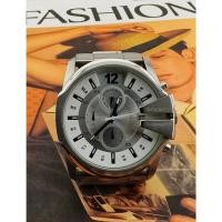 ราคา นาฬิกาข้อมือ DIESEL ขนาดตัวเรือนหน้าปัด 44 mm เครื่องระบบ Quartz สินค้ามือสอง (27765738908)