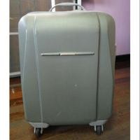 ราคา กระเป๋าเดินทาง 20 นิ้ว มือสองสภาพดี 4 ล้อ (925997493)