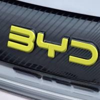 ราคา BYD โลโก้ด้านหน้า BYD Dolphin 2022-2025 สีเหลือง สำหรับตกแต่งรถ BYD Dolphin 2022-2025 จากโรงงาน (58050234848)
