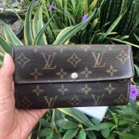 ราคา กระเป๋าสตางค์lv sarah (5601845449)