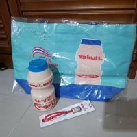 ราคา ชุดยาคูลท์งานสะสม...3ชิ้น.. (22328573825)