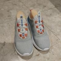 ราคา ***รองเท้าผ้าใบ ยี่ห้อ Blue Mountain แท้ (มือสอง) (29259371409)