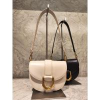ราคา กระเป๋า Chares & Keith Gabine Saddle Bag ของแท้ 100% (Size M) สีดำพร้อมส่ง (20389899831)