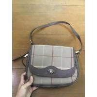 ราคา กระเป๋าสะพายข้าง Burberrys มือสอง (14780707741)