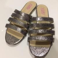 ราคา รองเท้าแตะ madame flamingo ใหม่ (2664035845)