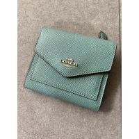 ราคา กระเป๋าสตางค์ Coach ใบสั้น แบบสามพับ มือสอง ของแท้ (2960678085)