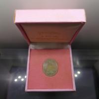 ราคา พระพุทธโสธร เนื้อหยก รุ่นประวัติศาสตร์ ด้านหลังพระมีโค๊ตแผ่นทองคำแท้ วัดโสธรวรารามวรวิหาร พ.ศ.2543 มาพร้อมกล่องเดิม รับป (22990619226)