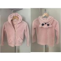 ราคา ส่งต่อเสื้อหนาวเด็ก H&M size US 8-10Y สีชมพู ตรงฮู้ดเป็นหน้าแมวน้ำน่ารักค่ะ (10682137771)