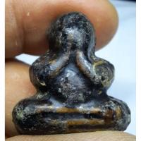 ราคา พระปิดตาหลวงปู่เอี่ยมวัดสะพานสูง พระเนื้อลงรักเก่าสวยคมชัดตรงตามปก (55953160891)