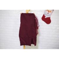 ราคา เดรสเกาะอกสีแดงไวน์ แต่งผ้ามุ้งซีทรู (มือสอง) (20771607662)