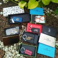 ราคา NEW !!! พวงกุญแจ Coach Charm Keyring Keychain แท้ พร้อมกล่องส่งตรงจากอเมริกา (1653879341)