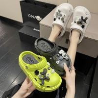 ราคา GFShop นิวแฟชั่น รองเท้าผู้หญิงสไตล์เกาหลี รุ่นนี้เป็นรุ่นหัวโตมาพร้อมตัวการ์ตูนโทนขาวดำ ตัวรองเท้าพื้นนิ่มมากเลยนะ รี (22241642529)