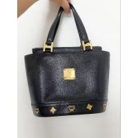 ราคา กระเป๋า Cross body 9 นิ้ว MCM ของแท้% ถังมินิ สีดำ สภาพดี ใช้งานทั่วไป อะไหล่เงา ปล่อยถูกๆ (23541446390)