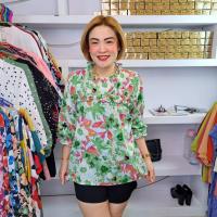 ราคา (ราคาส่ง)-C73///เสื้อคอระบายตีเกล็ดดอกบานผ้าไหมเกาหลี ฟรีไซ42-46นิ้ว ยาว27นิ้ว หน้าผ้า46นิ้ว ราคา199บาท (26173851496)