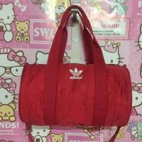 ราคา กระเป๋าอดิดาสแท้สภาพ90%ใส่เสื้อผ้าเดินทางได้ (1614366355)