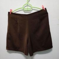 ราคา กางเกงขาสั้นสีน้ำตาลเข้ม..ผ้าฮานาโกะ (24821671451)