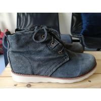 ราคา Caterpillar ของแท้มือสอง size 42 ยาว 27 cm หนังกลับสีน้ำเงิน สวยๆ สะอาดๆ พื้นเต็มๆ (4017547294)