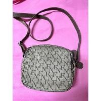 ราคา กระเป๋าสะพายข้าง Flynow แท้ (21455842138)