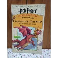 ราคา หนังสือมือสอง สัตว์มหัศจรรย์และถิ่นที่อยู่ ภาษาเยอรมัน ปกมังกร ปกอ่อน Phantastische Tierwesen und wo sie zu finden sind (2766228929)