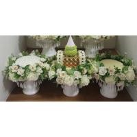 ราคา พานไม้ขดขนาด8นิ้งโทนดอกไม้สีขาวครีมพานละ790บาท ไม่มีเทียนแพนะคะ (19744622799)