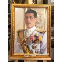 ราคา กรอบรูปพร้อมภาพในหลวงและพระราชินีพร้อมกระจกและที่แขวนผนัง (2283848149)