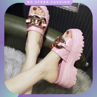 ราคา MP-STORE รองเท้าแตะส้นเตารีดผู้หญิงแฟชั่นรองเท้าส้นเตารีดผู้หญิง Koko Chain รุ่น BM 511 (41905765890)