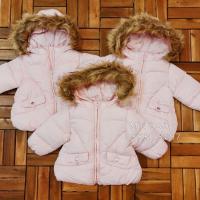 ราคา ZARA ซาร่า เสื้อแจ็คเก็ตพัฟเกอร์บุผ้าฝ้ายสีชมพูสําหรับเด็กผู้หญิง (26188763480)