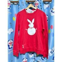 ราคา สเวตเตอร์ PlayBoy แท้ ไซส์ M สีแดงน่ารักมากๆค่ะ (54304509513)