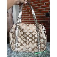 ราคา กระเป๋า coach แท้ มือสอง ส่งฟรี!!!! (26001722497)