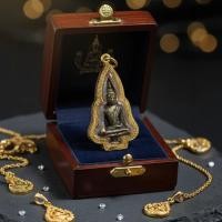 ราคา จี้พระ พระยอดธง กรุวัดไก่เตี้ย สมัยอยุธยา พิมพ์ใหญ่ งดงามทรงพุทธศิลป์เก่าแก่ แต่งประดับอย่างวิจิตร (54251059507)