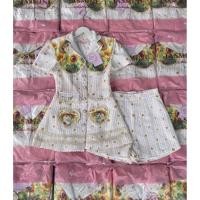 ราคา (m) ชุดเซตกางเกงขาสั้น ชุดสูท เสื้อคอปก+กางเกงขาสั้น ลายดอกทานตะวัน ลายแมว งานป้าย jusmint (44008016758)