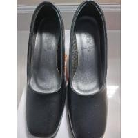 ราคา รองเท้า D'arte มือสอง (ขอคน size 35.5) ส้นสูง 2.5 นิ้ว (22937595401)