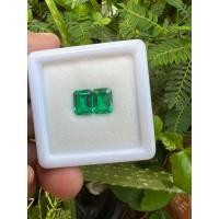 ราคา พลอย columbia โคลัมเบีย Green Emerald มรกต 8x6 มม mm..2.50 กะรัต 2 เม็ด carats (พลอยสั่งเคราะเนื้อแข็ง) (22718002282)