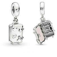 ราคา (ของแท้100%)Pandora silver dangle charm**กระเป๋าเดินทาง (13207886744)