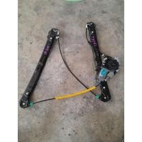 ราคา รางยกกระจกไฟฟ้า หน้าขวา BMW E46 FR BMW E46 (24433173916)