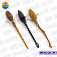 ราคา แฮร์รี่พอตเตอร์ ที่คั่นหนังสือ ไม้กวาด Nimbus2000/Nimbus2001/Firebolt : Harry potter Bookmark Noble Collection : ของสะสม (24984778701)
