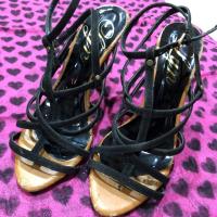 ราคา รองเท้า Lyn มือสอง สภาพดี ไซส์ 35 สูง 3.5 นิ้ว (4442737841)