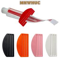 ราคา เครื่องจ่ายยาสีฟัน MNWHUC, เครื่องจ่ายรักษาแมวมัลติฟังก์ชั่นแบบแมนนวล, เครื่องขูดกระเป๋าอาหารแมวแบบใช้ซ้ําได้ (45054297767)